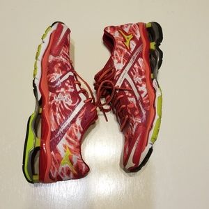 Mizuno Wave Cross training Sneakers
